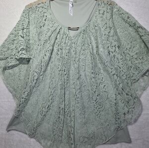 Mint Green Lace Overlay Tunic Top Bat Wing Size 1X